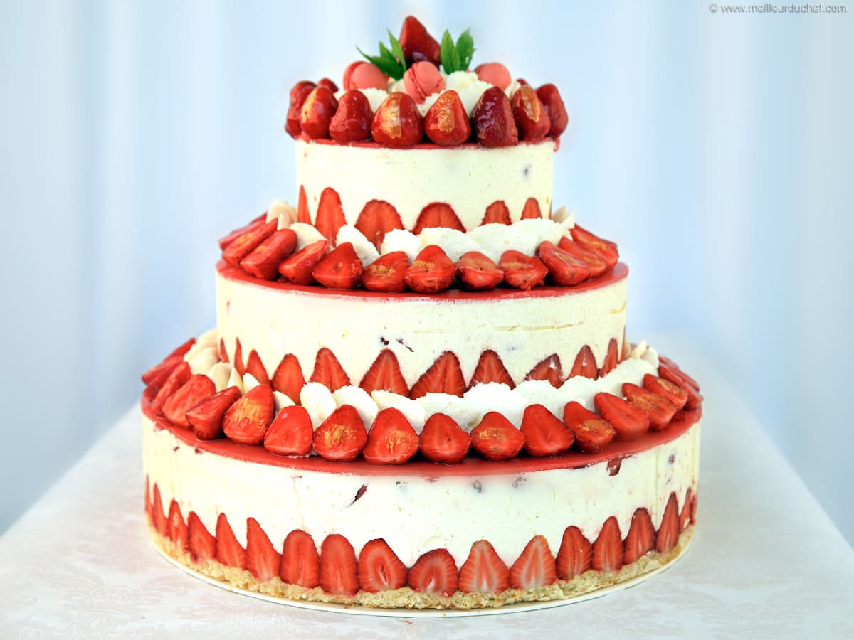 Strawberry Wedding Cake Images - Free Download on Freepik