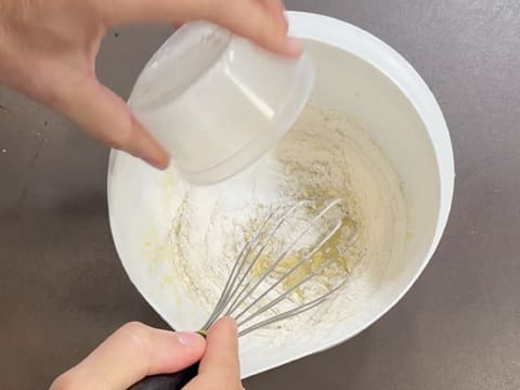 Entremets Albero di Natale con ribes rosso, ribes nero e vaniglia - 29