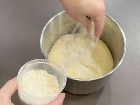 Donuts al limone e meringa - 34