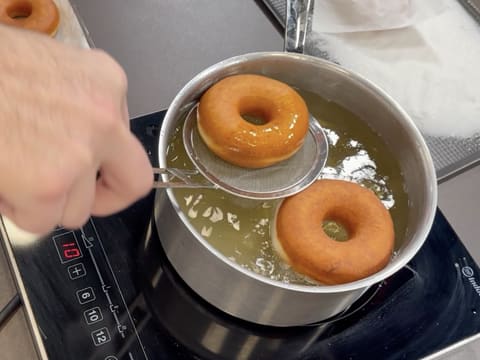 Donuts al limone e meringa - 61