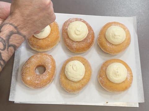 Donuts al limone e meringa - 77