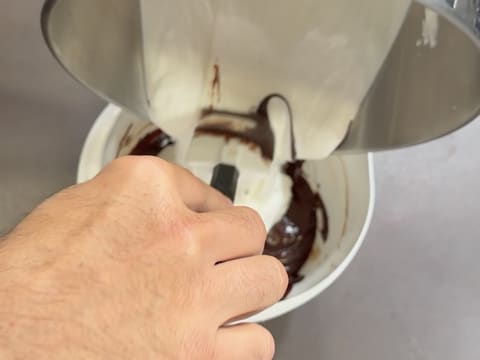 Entremets indivuduali al cioccolato con caramello alla banana e arachidi - 66