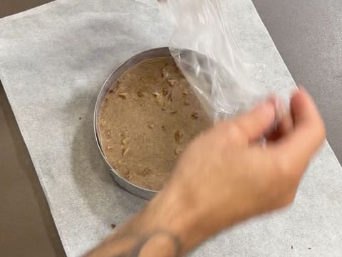 Entremets al cioccolato fondente e pralinato alla vaniglia e noci pecan - 132
