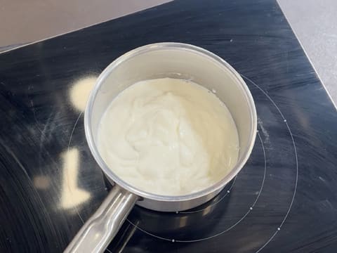 Entremets al cioccolato fondente e pralinato alla vaniglia e noci pecan - 144