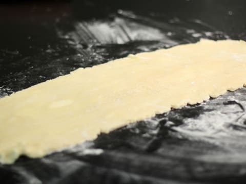 Chaussons aux pommes (Fagottini di mele) - 14