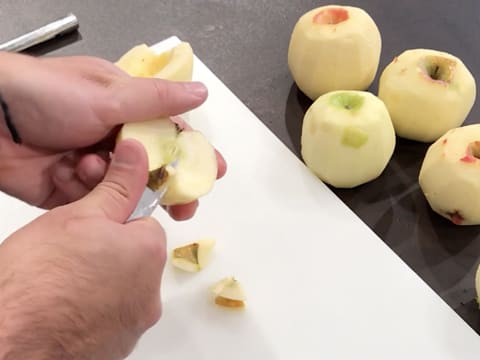 Chaussons aux pommes (Fagottini di mele) - 40