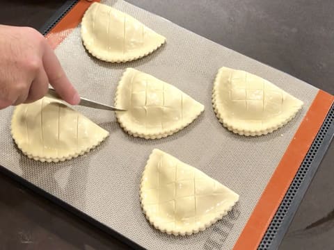 Chaussons aux pommes (Fagottini di mele) - 58