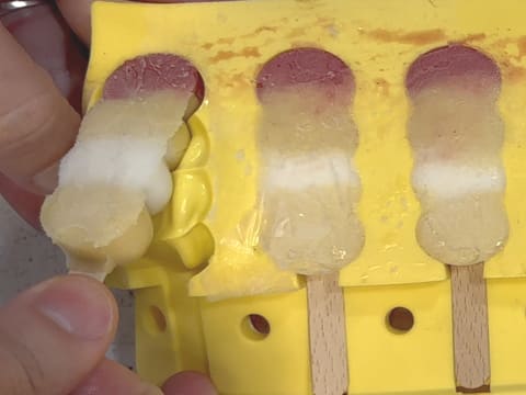 Ghiaccioli al limone, lampone e mango - 55