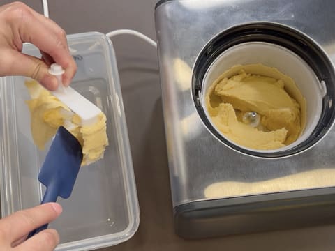 Ghiaccioli al limone, lampone e mango - 8