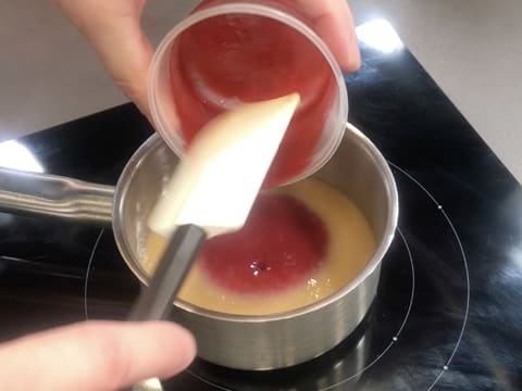 Mini entremets al rabarbaro, litchi e tè matcha - 3