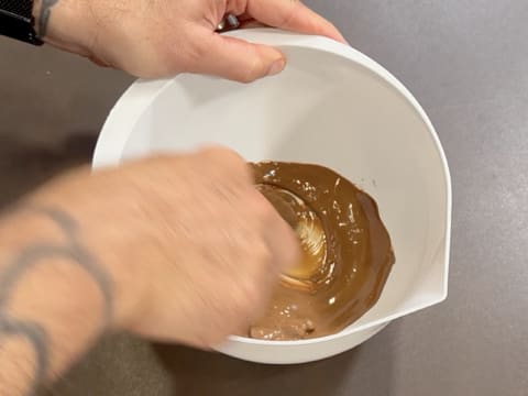 Tavoletta Calendario dell'Avvento cioccolato, arachidi e caramello al burro salato - 73