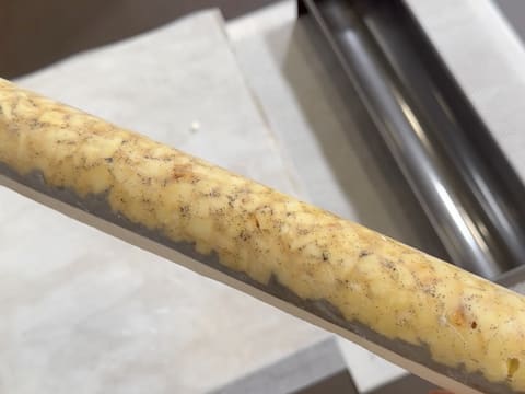 Tronchetto di Natale all'Ananas, Cocco e Pralinato al Sesamo Nero - 127