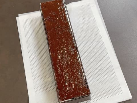 Tronchetto di Natale all'Ananas, Cocco e Pralinato al Sesamo Nero - 138