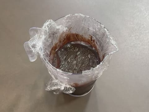 Tronchetto di Natale all'Ananas, Cocco e Pralinato al Sesamo Nero - 162