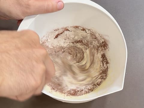 Tronchetto di Natale all'Ananas, Cocco e Pralinato al Sesamo Nero - 28