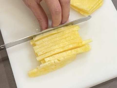 Tronchetto di Natale all'Ananas, Cocco e Pralinato al Sesamo Nero - 65