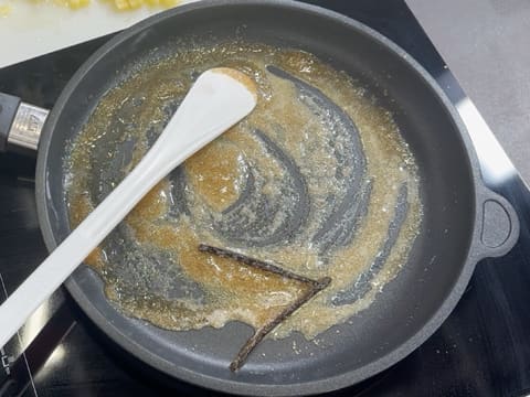 Tronchetto di Natale all'Ananas, Cocco e Pralinato al Sesamo Nero - 72