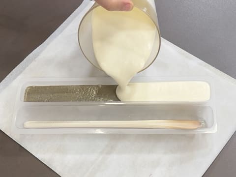 Tronchetto di Natale all'Ananas, Cocco e Pralinato al Sesamo Nero - 93