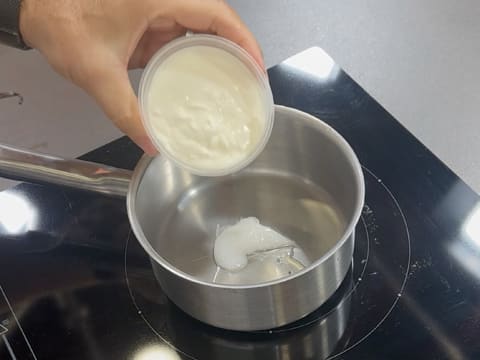 Tronchetto di Natale al cioccolato e frutti esotici - 2