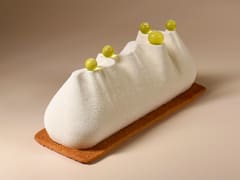 Tronchetto di Natale al kombucha, mela verde e vaniglia affumicata