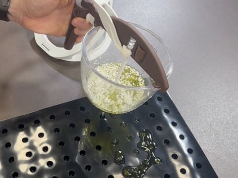 Tronchetto di Natale al kombucha, mela verde e vaniglia affumicata - 101