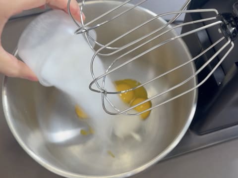 Tronchetto di Natale al kombucha, mela verde e vaniglia affumicata - 112