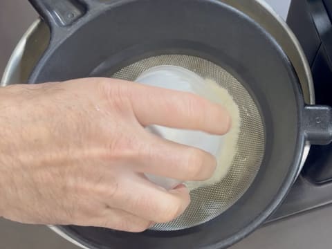 Tronchetto di Natale al kombucha, mela verde e vaniglia affumicata - 118