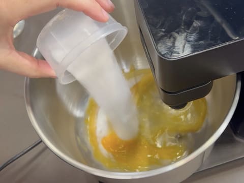 Tronchetto di Natale al kombucha, mela verde e vaniglia affumicata - 3