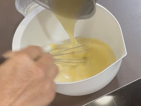 Tronchetto di Natale al kombucha, mela verde e vaniglia affumicata - 46