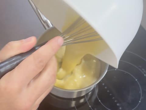 Tronchetto di Natale al kombucha, mela verde e vaniglia affumicata - 47