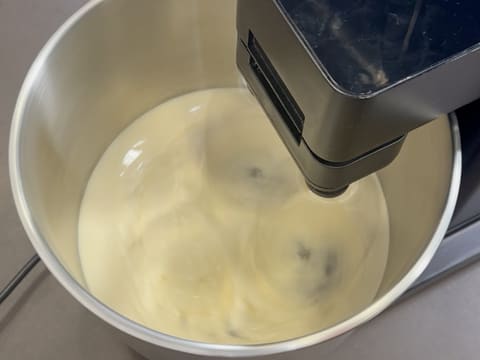 Tronchetto di Natale al kombucha, mela verde e vaniglia affumicata - 5