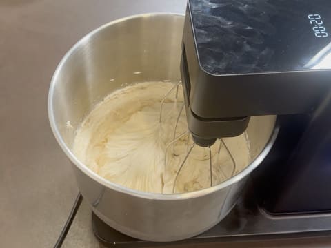 Tronchetto di Natale al kombucha, mela verde e vaniglia affumicata - 72