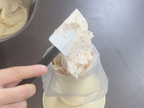 Tronchetto di Natale al kombucha, mela verde e vaniglia affumicata - 73