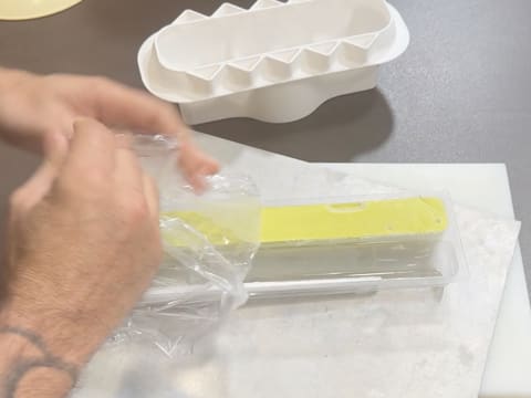 Tronchetto di Natale al kombucha, mela verde e vaniglia affumicata - 74