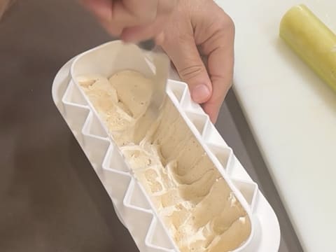 Tronchetto di Natale al kombucha, mela verde e vaniglia affumicata - 80