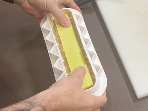 Tronchetto di Natale al kombucha, mela verde e vaniglia affumicata - 82