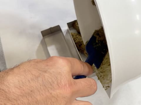 Tronchetto di Natale ai lamponi e pistacchio - 51
