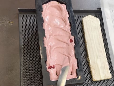 Tronchetto di Natale ai lamponi e pistacchio - 68