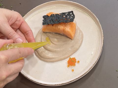 Trota confit con mousseline di topinambur - 57